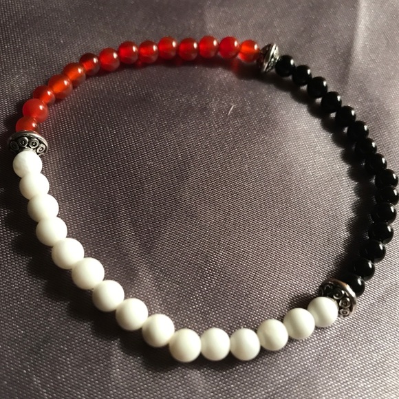 Protection Bracelet - Picture 6 of 7